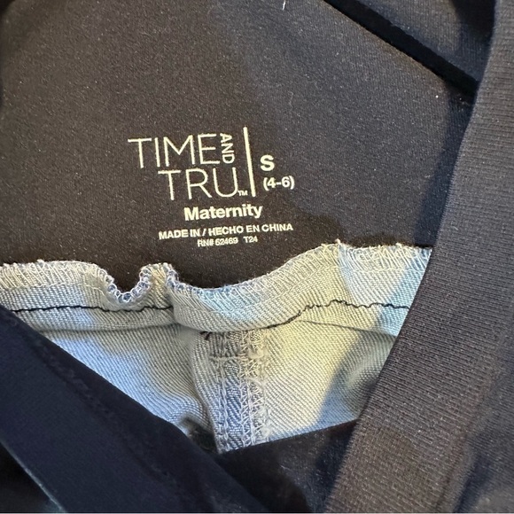 Time And Tru Maternity Comfort Stretch Distressed Denim Shorts Set of Two Size S - Picture 13 of 14